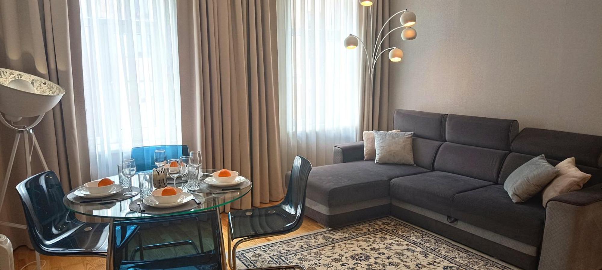 Old Town 2 Bedroom Apartment Near Dome Square & Scenic Waterfront Riga Exteriör bild